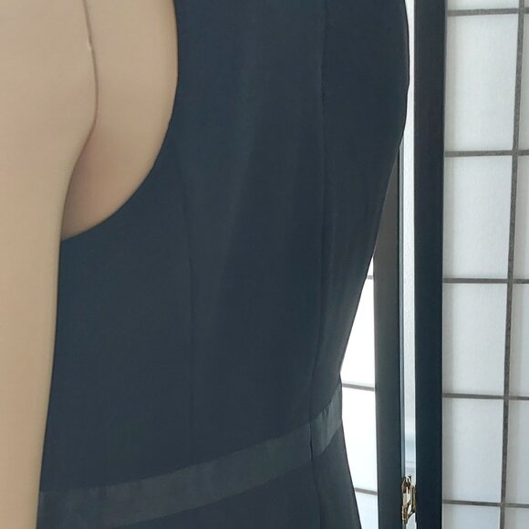 Calvin Klein Designer High-Neck Fit & Flare Asymmetrical Hem Cocktail Dress Sz 8 - Picture 9 of 12